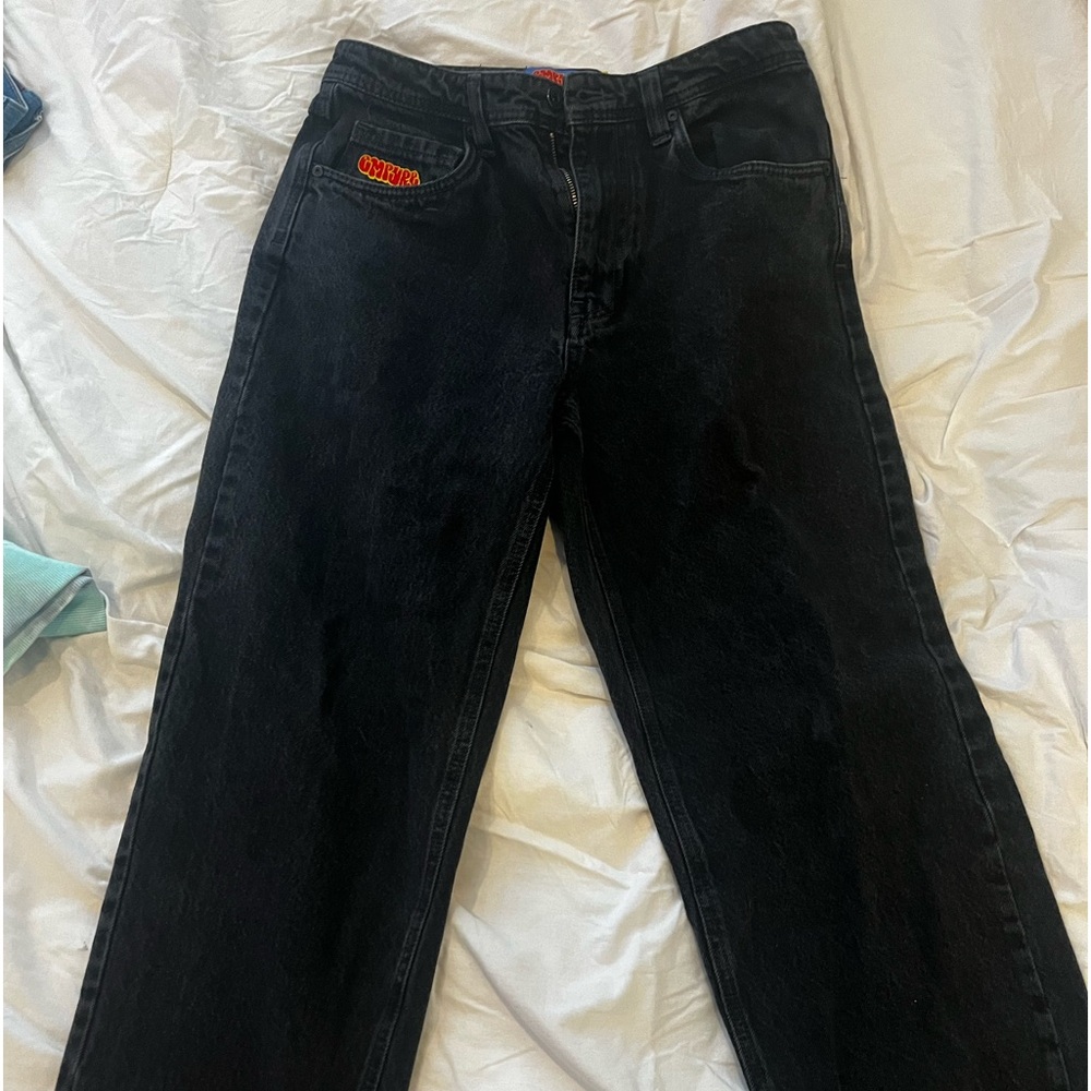 Black empyre jeans size 30. Baggy style and are not very used.